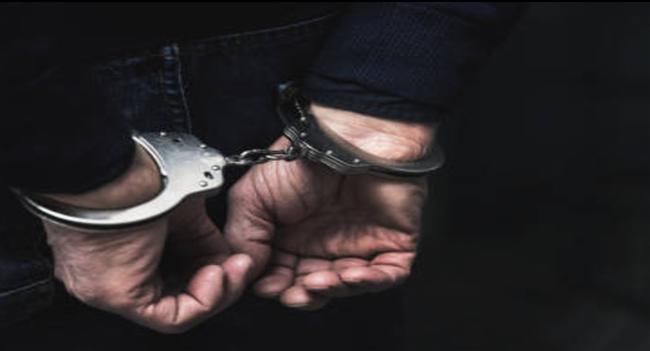 Suspect remanded for stealing liquor bottle